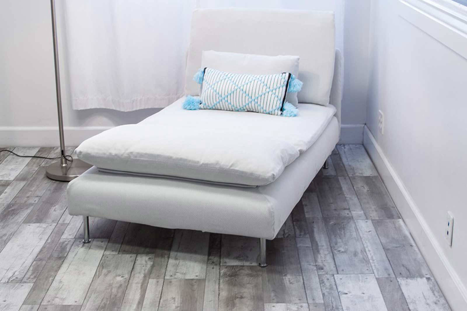 PROVINCIAL COLLECTION Casual Simplicity